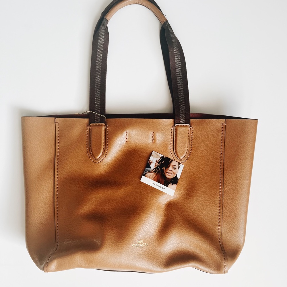 Coach leather tote! EUC